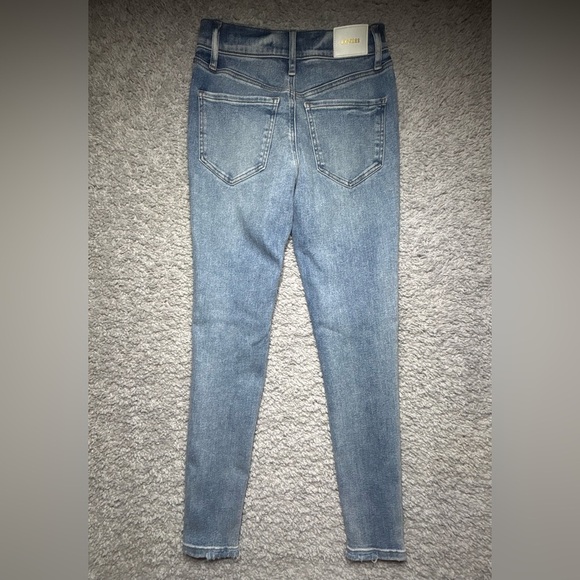 Express Jeans Womens 0 Skinny High Rise Light Wash Distressed Holes Denim Party - Picture 4 of 5